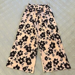 GRECERELLE Wide Leg Gaucho Pants, Size Small